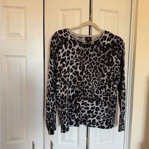 JM Collection Black and Gray Leopard Print Long Sleeve Top